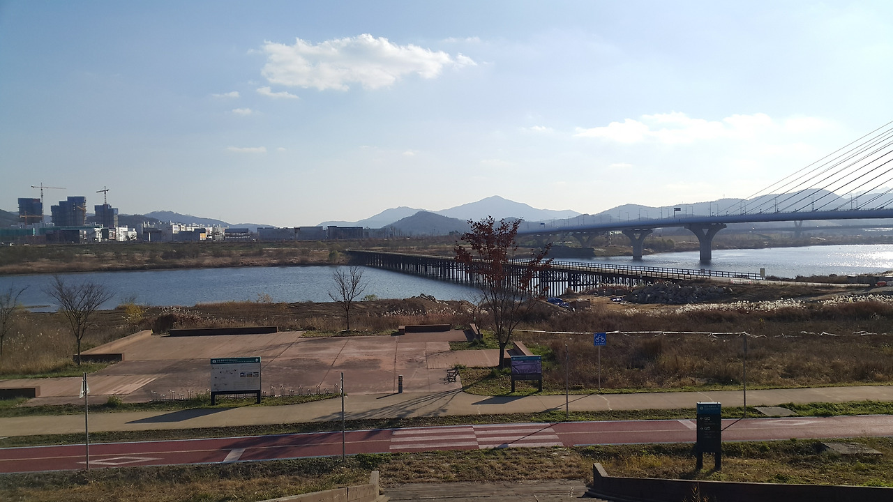 4-4 세종시가 들어선 뒤 흔적 없이 사라진 나성리 유적 일대. 저자 촬영.jpg