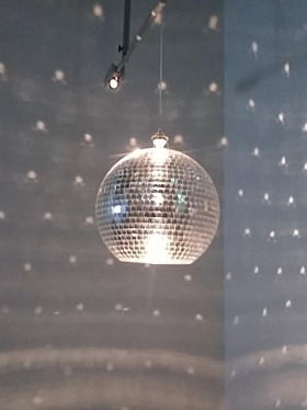 예선 미러볼.jpg