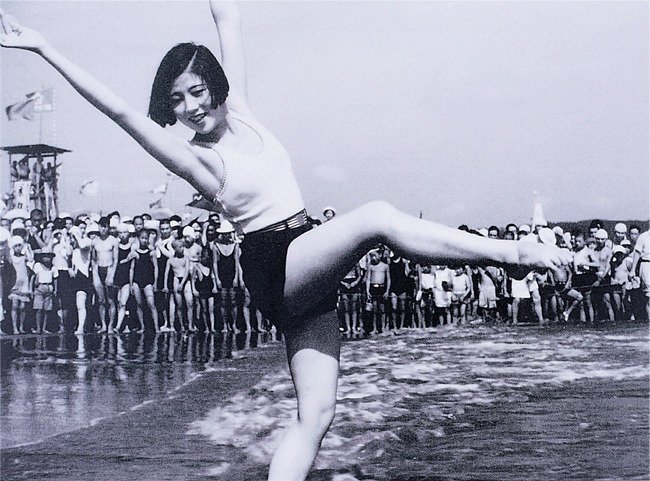 최승희 바다.jpg