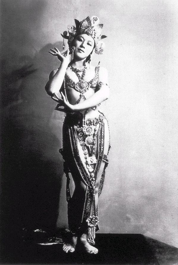 최승희 보살춤.jpg