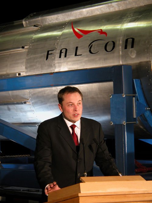 falcon01.jpg