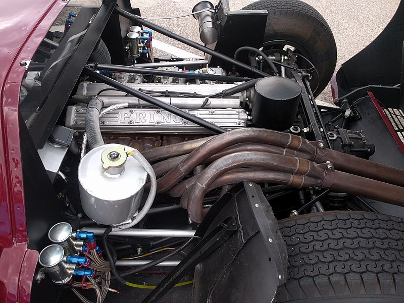800px-Nissan_GR-8_Engine.jpg