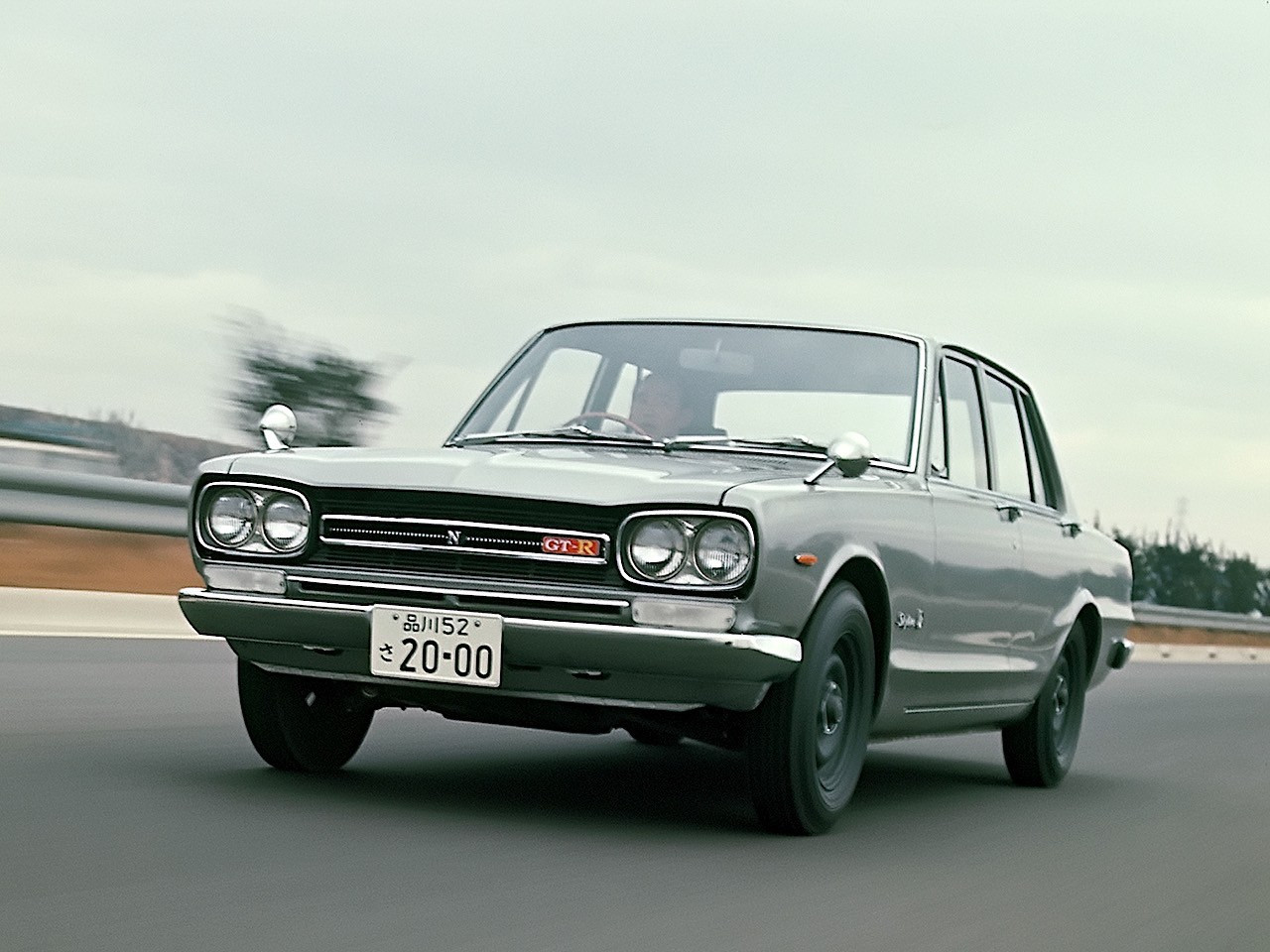 NISSAN-Skyline-GT-R--PGC-10--4034_8.jpg