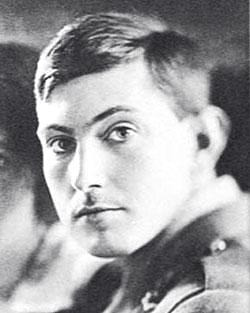 George_Mallory_1915.jpg
