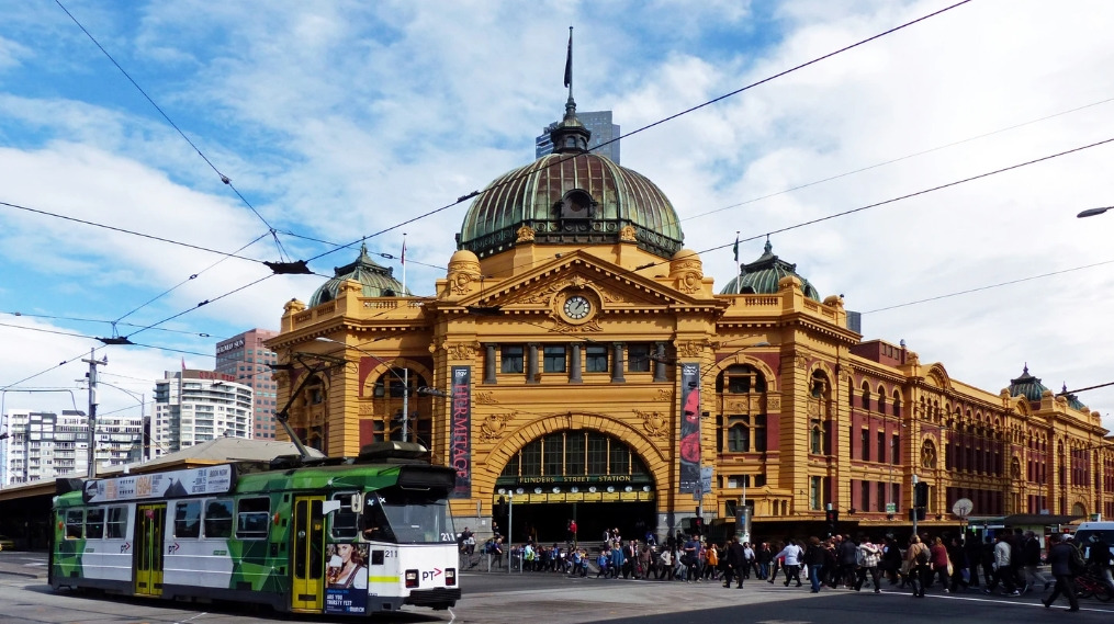 melbourne flinders street.jpg