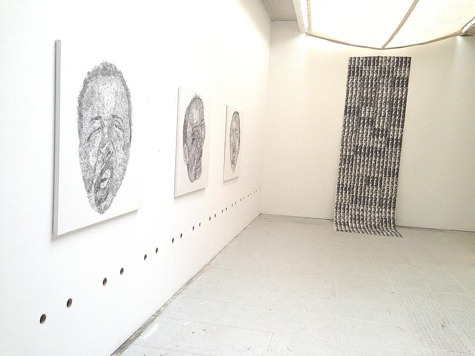 졸업 심사가 이루어 지기 전, 전시되어 있는 작품들5.jpg