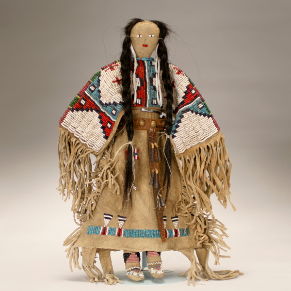sioux doll 01.jpg