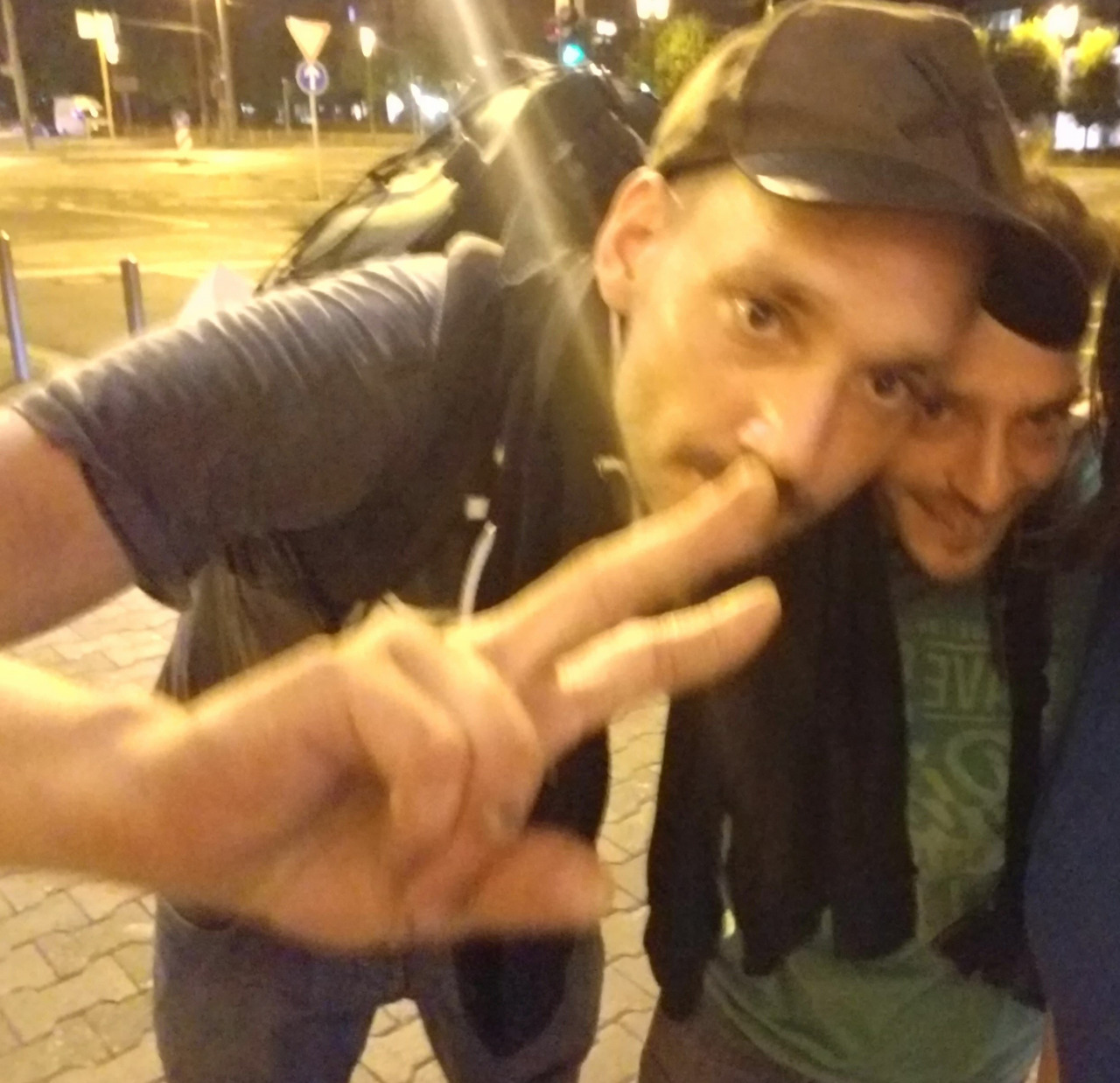 브런치-노숙자 썸네일.jpg