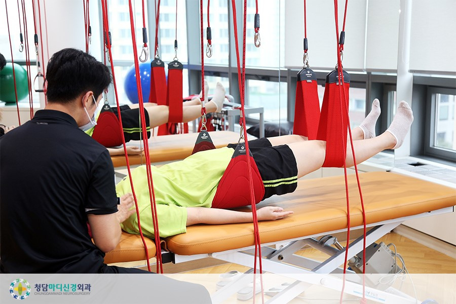 프롤로치료 후 도수치료 (4).jpg