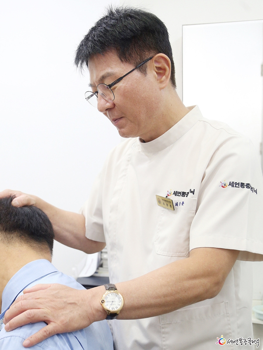 10-2진료.jpg