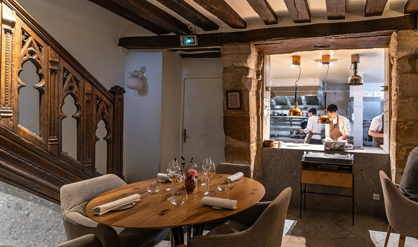 1125213-l-auberge-nicolas-flamel-la-plus-vieille-auberge-de-paris-et-son-menu-gastronomique-a7c5313.jpg