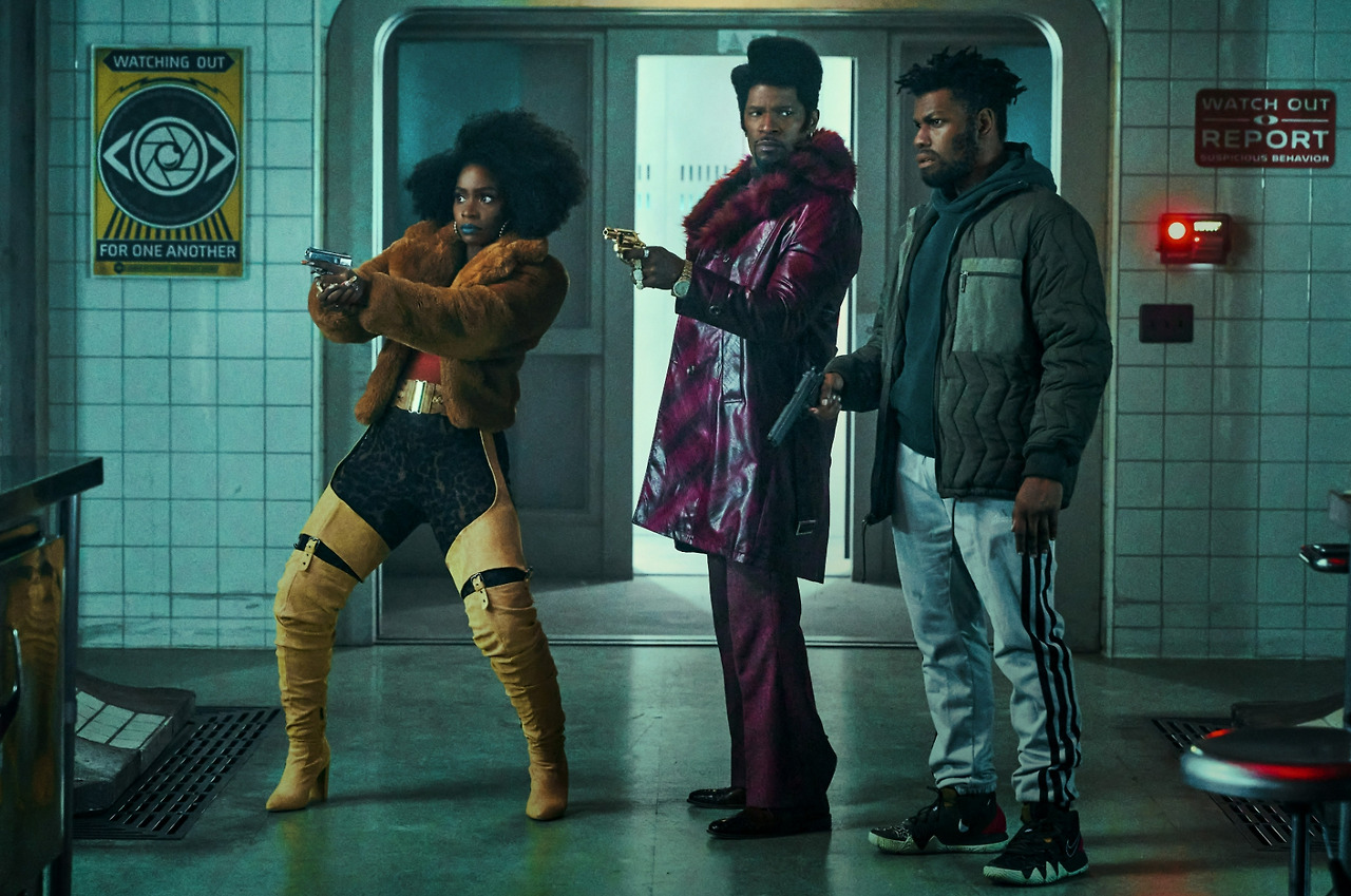 그들은 타이론을 복제했다 (2).jpg