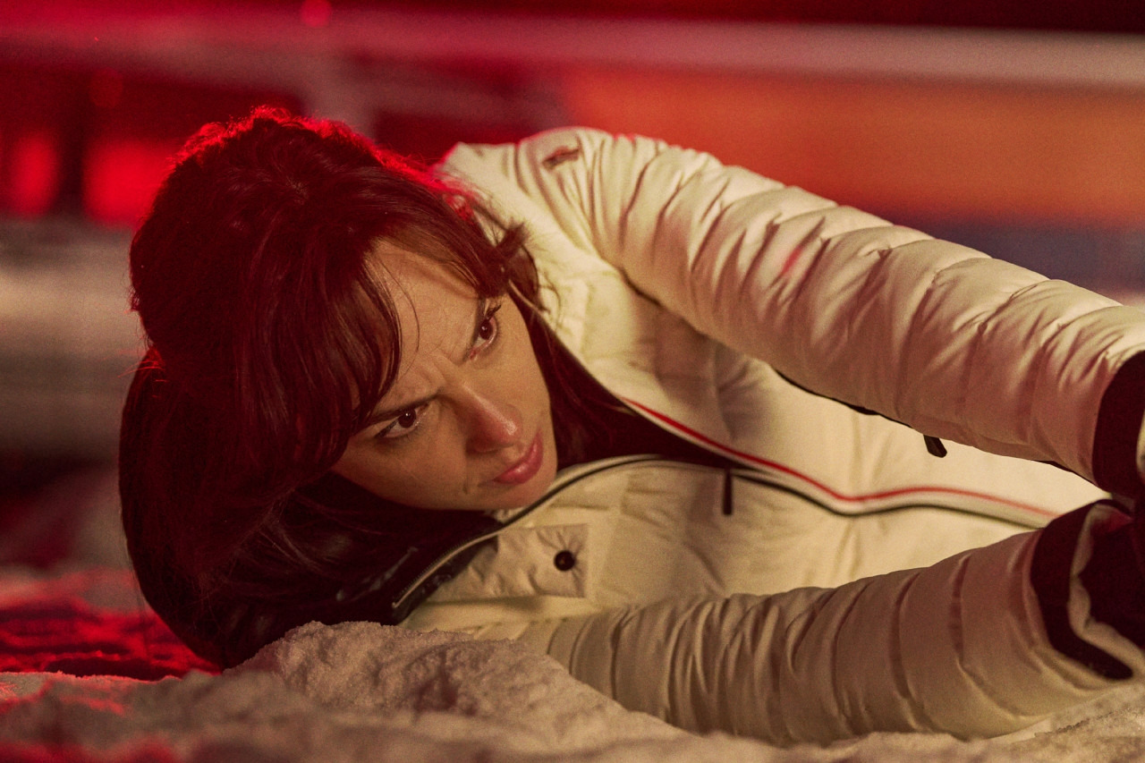 하트 오브 스톤 스틸 2.jpg