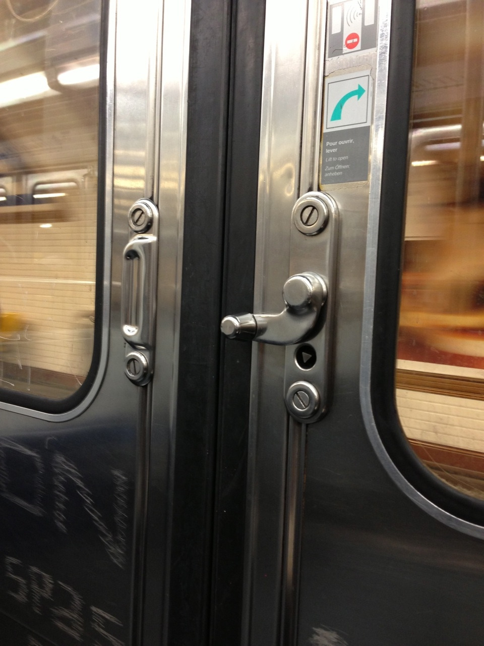 Metro-Door-Handle.jpg