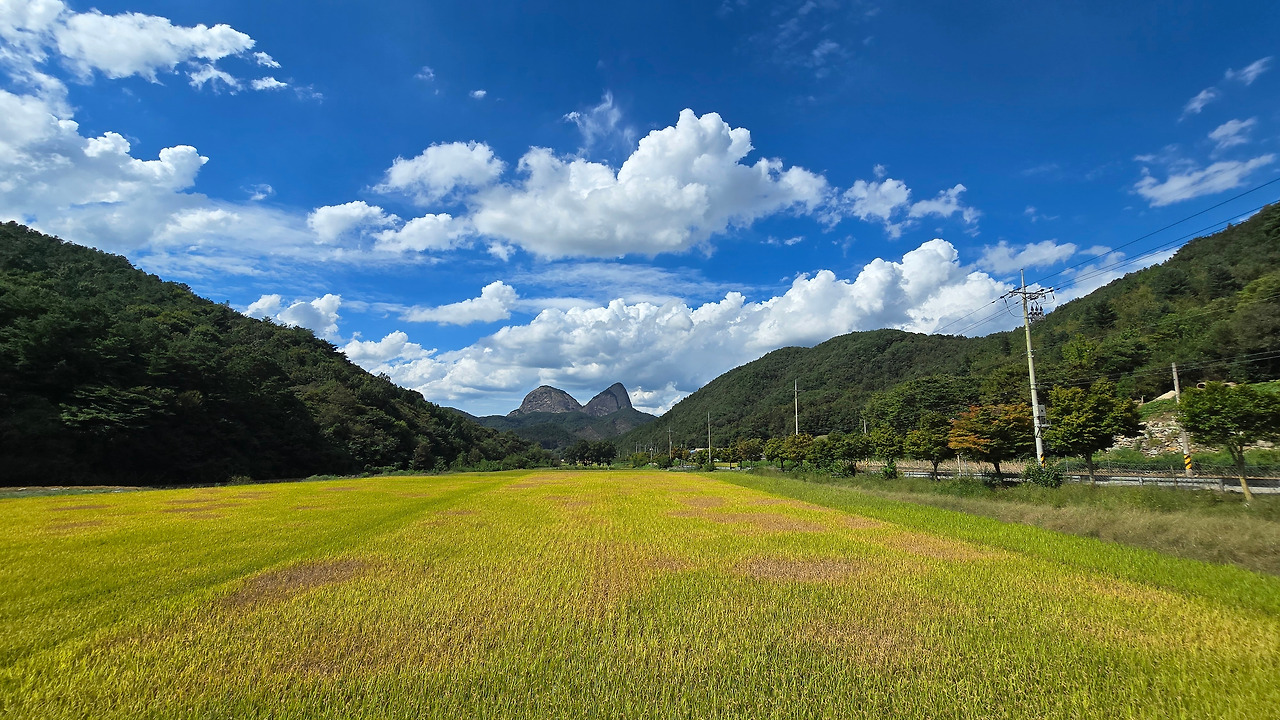 9.25가을생각(마이산1).jpg