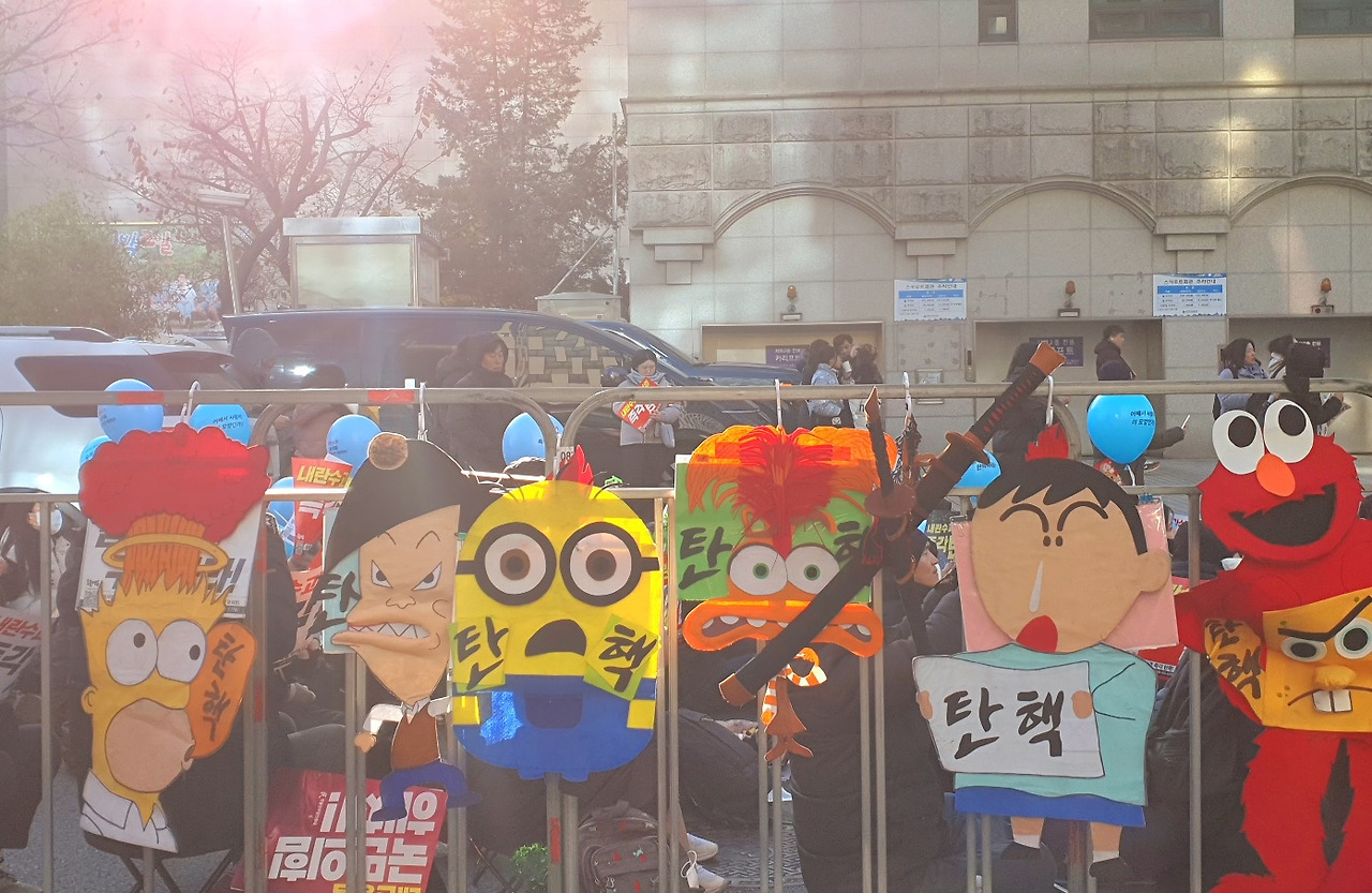 12.15 탄핵가결1.jpg