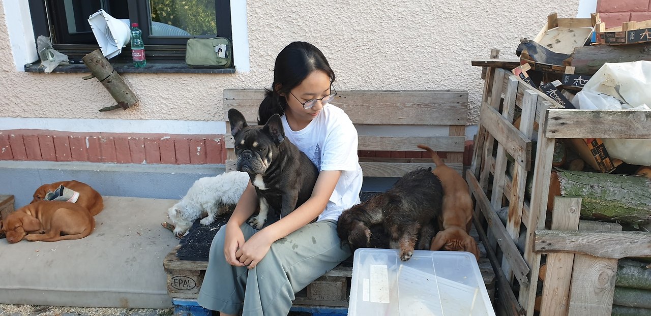 자두와 릴리.jpg