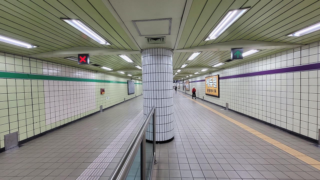 영등포구청역 사진3.jpg