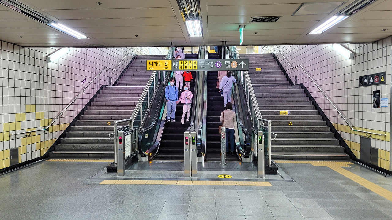 공덕역 사진4.jpg