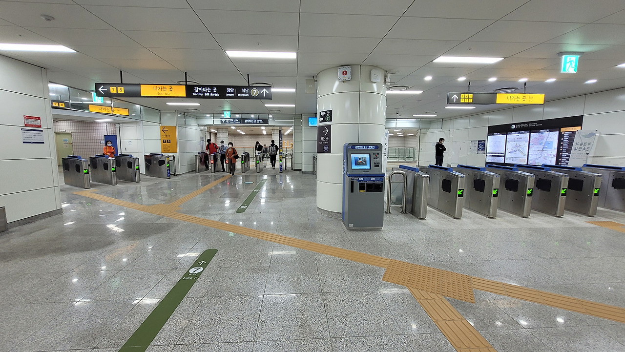 보라매역 사진4.jpg