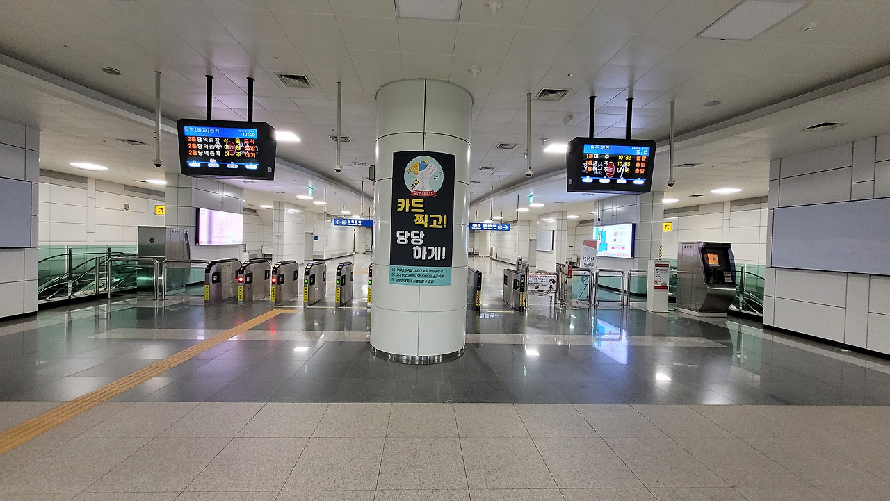 판교역 사진5.jpg