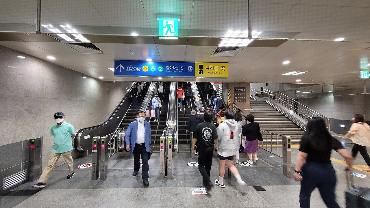 왕십리역 사진6-2.jpg