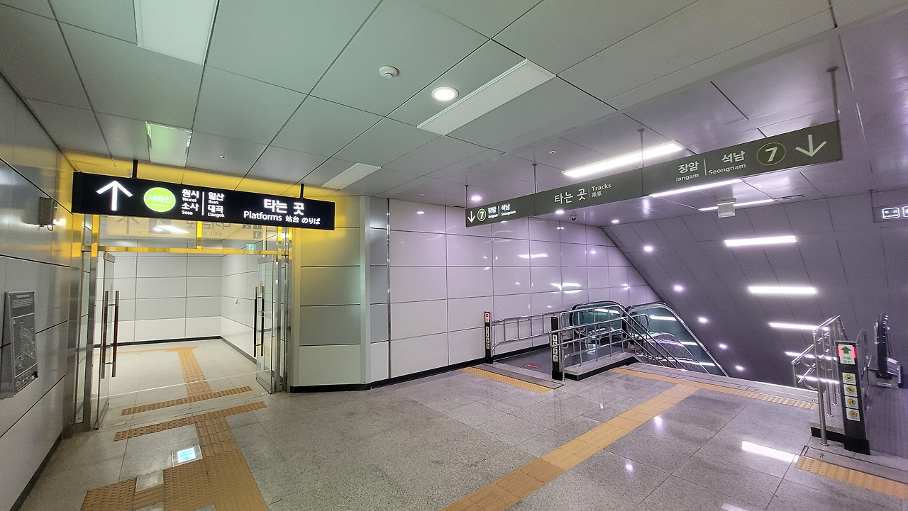 부천종합운동장역 사진3.jpg