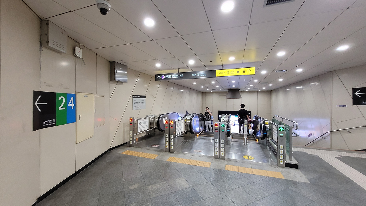 동역사 사진4.jpg