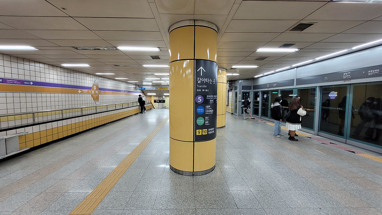 공덕역 사진3.jpg