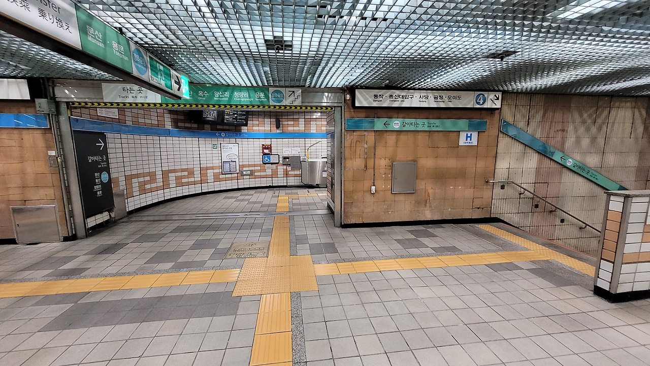 이촌역 사진3.jpg
