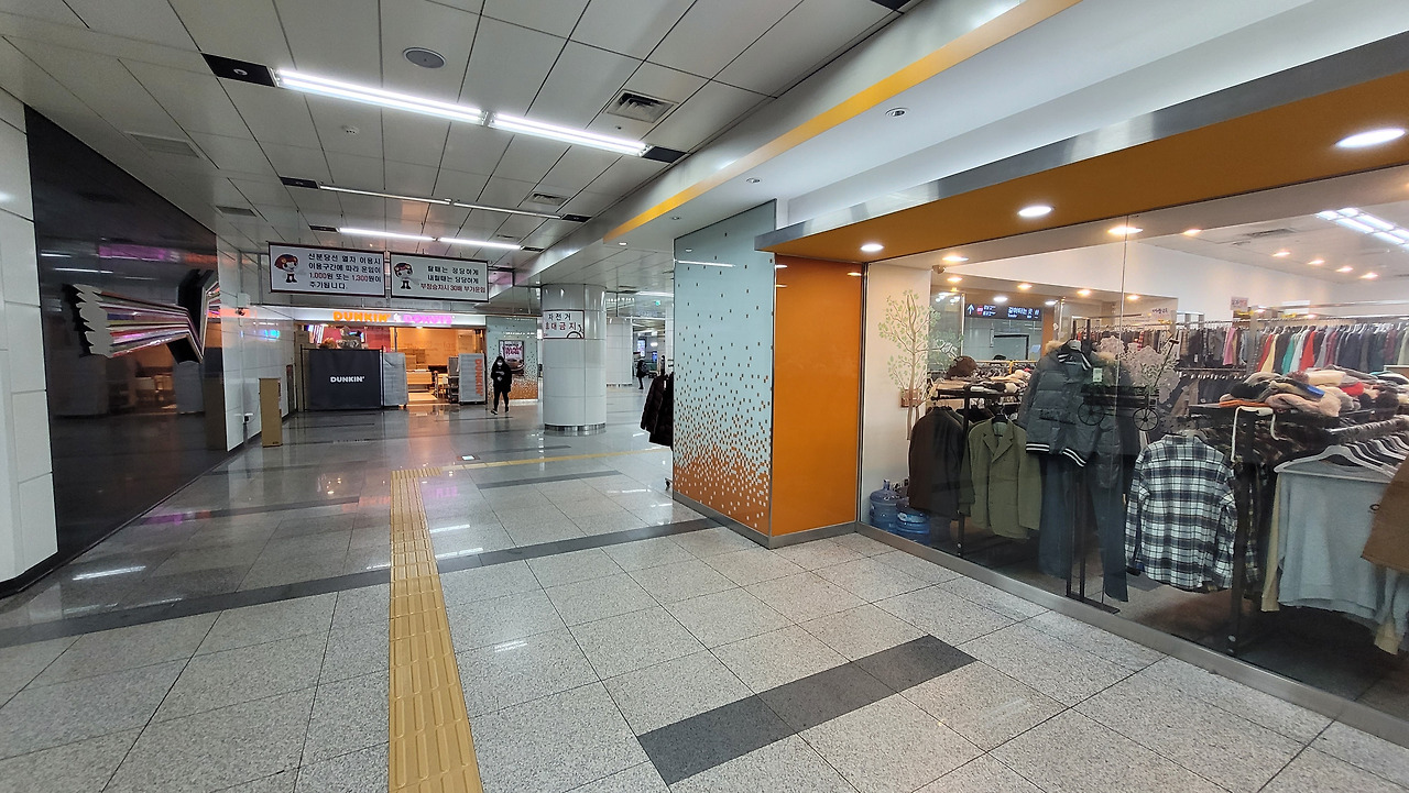 양재역 사진5.jpg