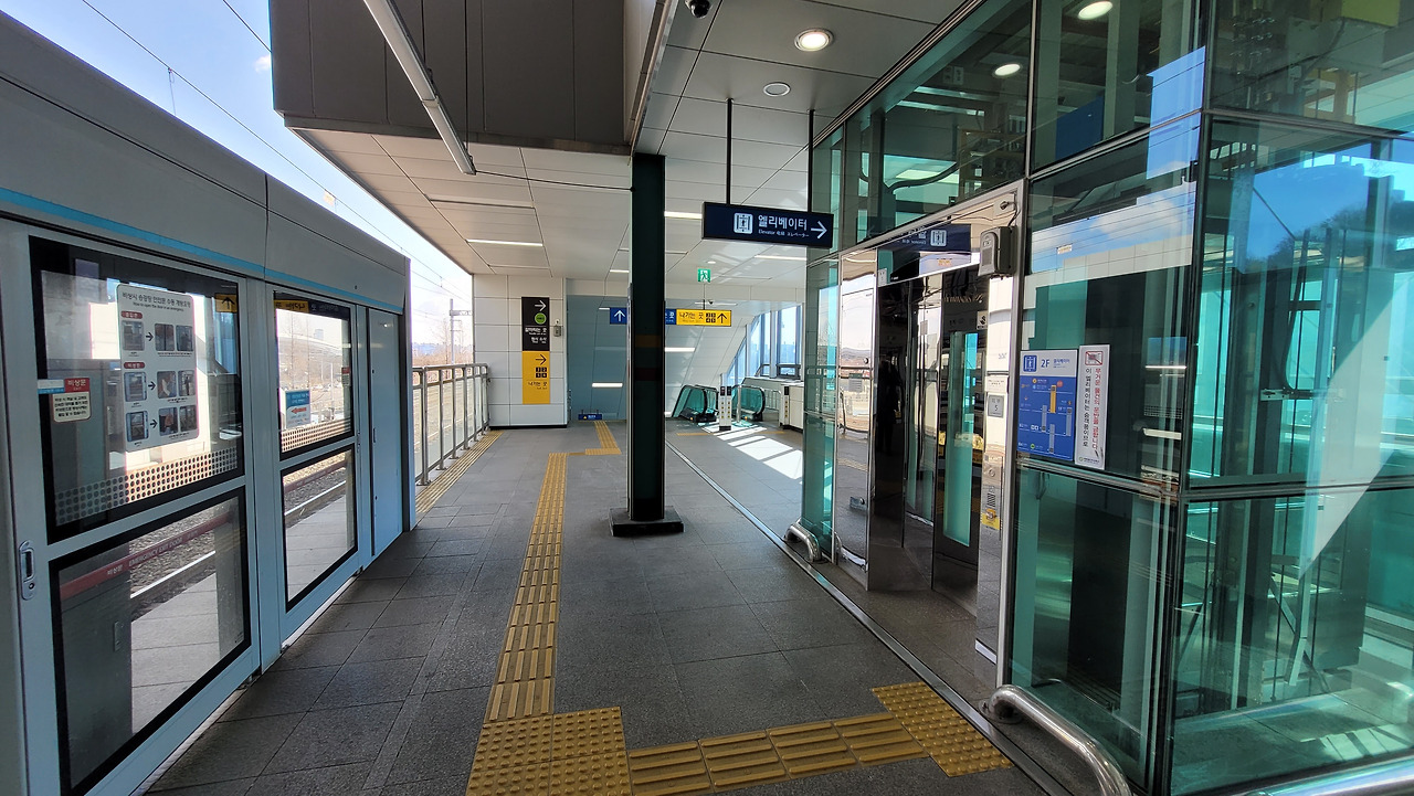 초지역 사진4-1.jpg