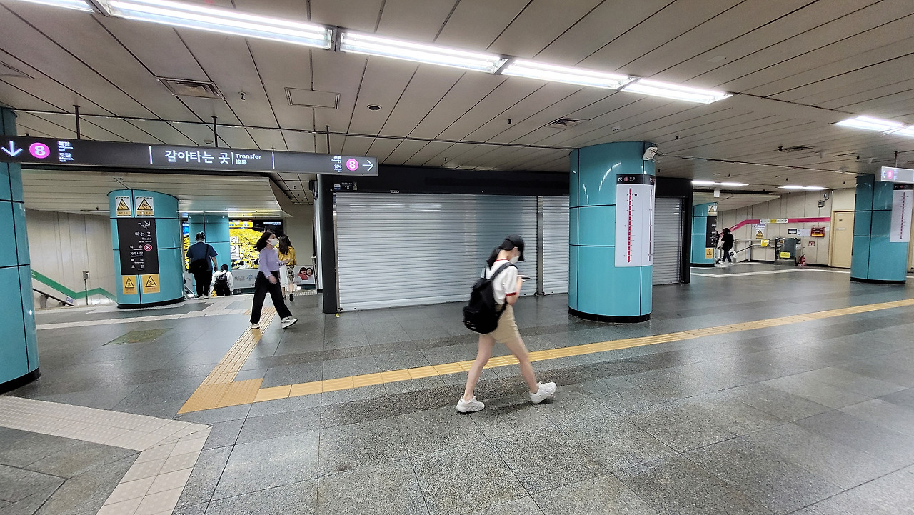 잠실역 사진3.jpg