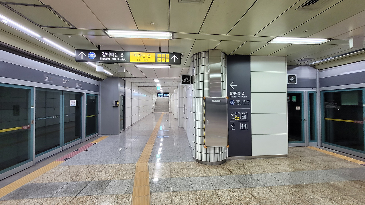 보라매역 사진1.jpg