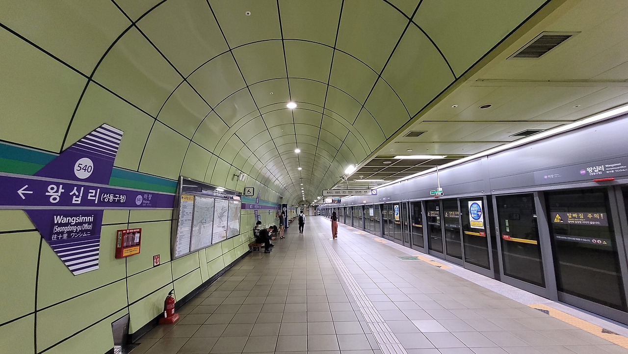 왕십리역 사진9.jpg