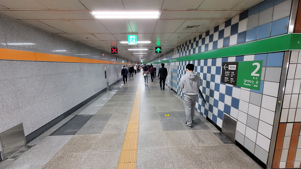 을지로3가역 사진2-1.jpg