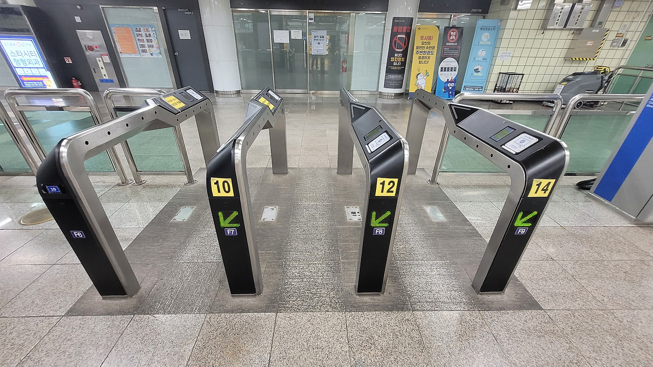 건대입구역 사진6.jpg