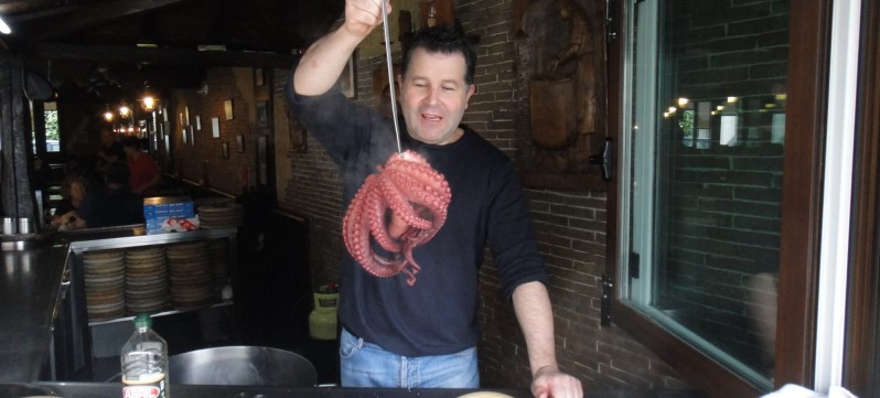 멜리데 뿔포.jpg