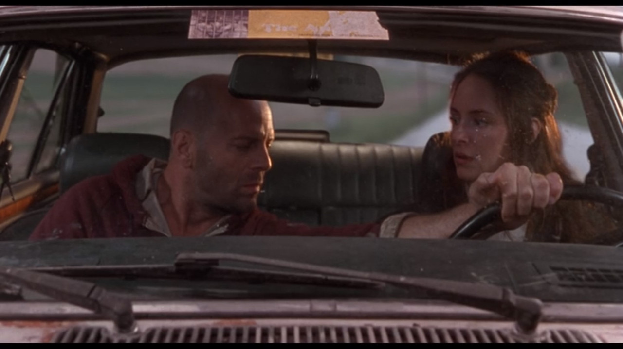 27.캐서린과제인스 논쟁.jpg