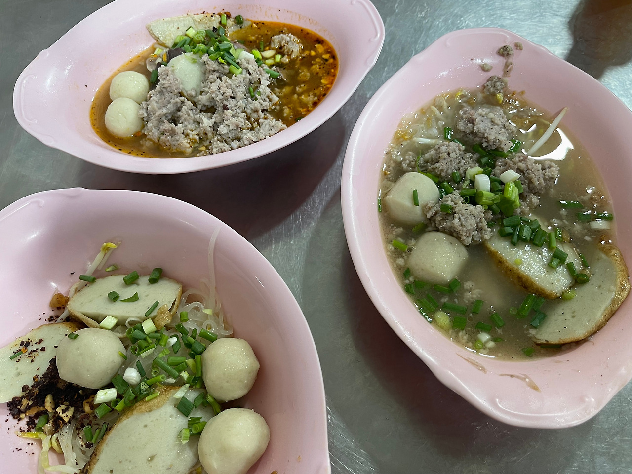 똥얌꽁 국수.jpg