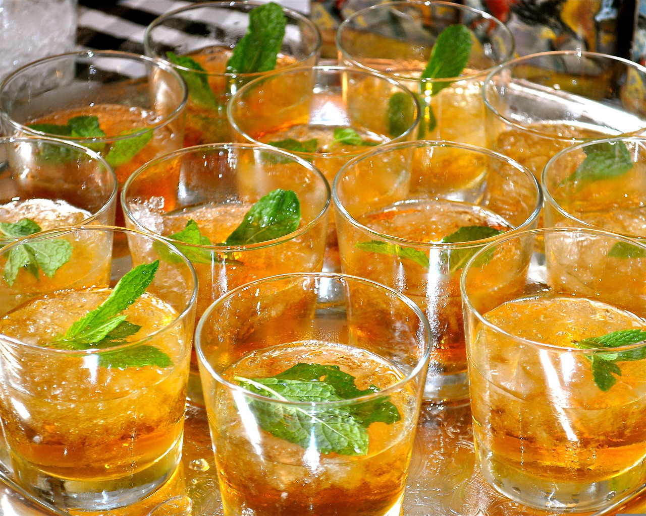 mint-juleps-1821380_1920.jpg