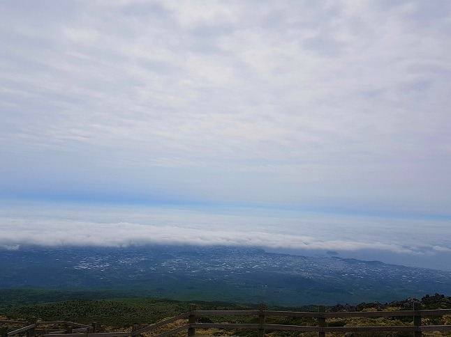 백록담 구름.jpg