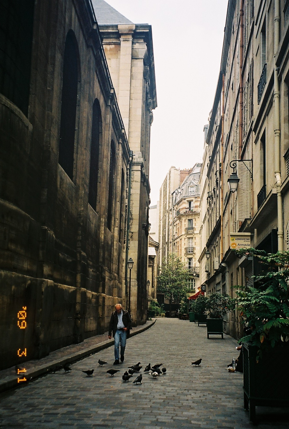 09 paris.jpg