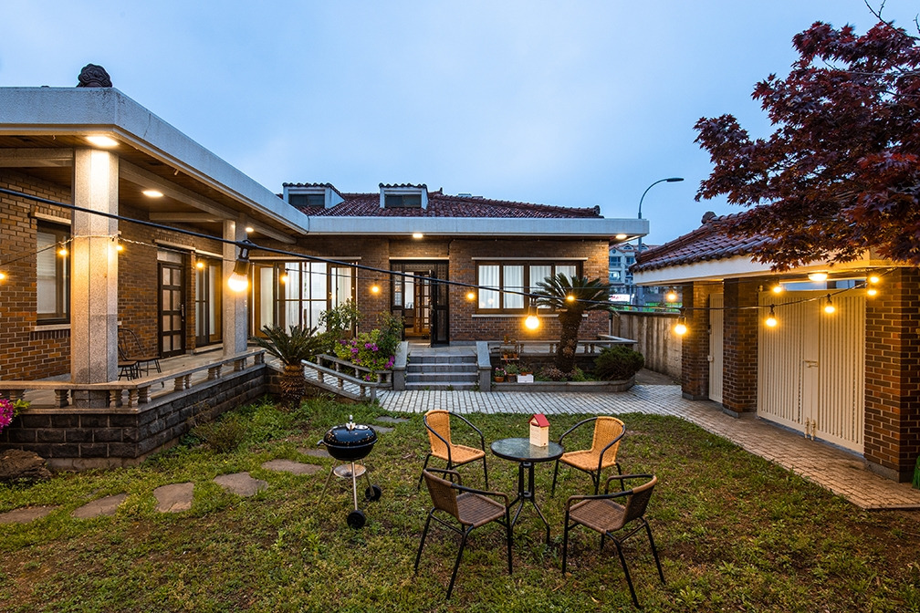 외부 전체샷.jpg