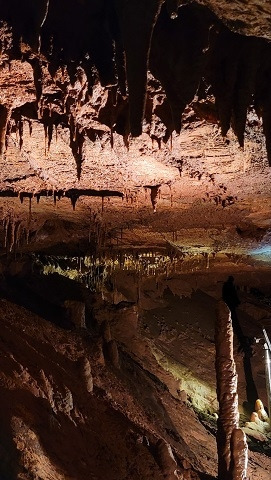 동굴.jpg