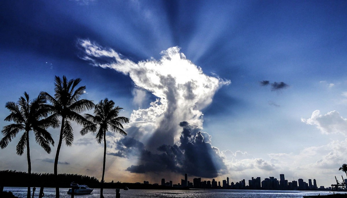 miami_florida_maimi_fl_symbol_sky_sky_formation_symbolism_clouds-688907.jpg