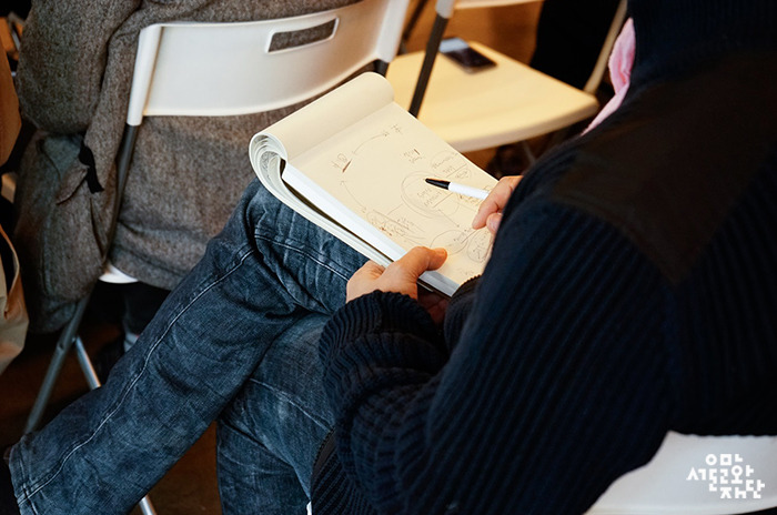 14_소녀상의 예술학.jpg