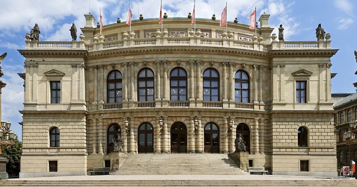 rudolfinum_front.jpg