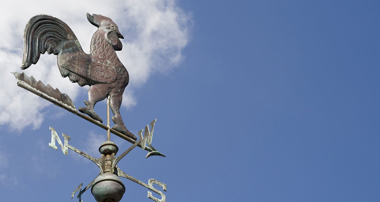 roosster-weathervane-a7330361.jpg