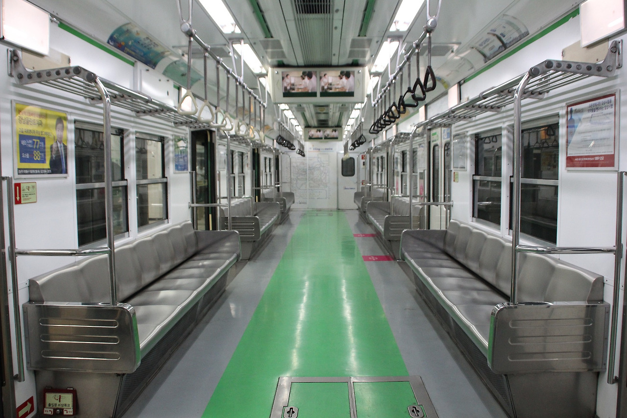 subway-g195a85613_1920.jpg